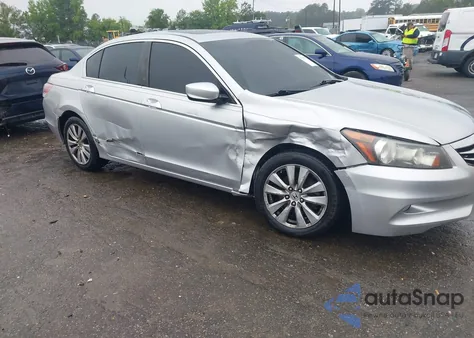2011 Honda Accord 3.5 Ex-L из США, поврежденный, VIN 1HGCP3F86BA015723